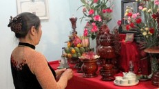 Con gái thờ cúng bố mẹ đẻ tại nhà chồng có phạm điều cấm kỵ?