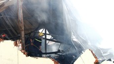 Ba công ty sản xuất đồ gỗ bất ngờ bốc cháy tại Bình Dương