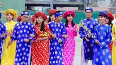 Cựu sinh viên ĐH TN&MT Hà Nội tung MV 'Chào Xuân 2016'