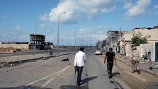 Xạ thủ bí ẩn reo rắc nỗi kinh hoàng cho IS