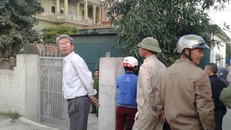 Bàng hoàng phát hiện mẹ nuôi chết lõa thể tại nhà riêng