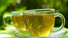 Tác dụng không ngờ của trà xanh