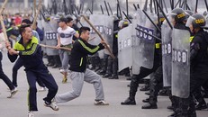 Tình huống thực binh chống bạo động bảo vệ Đại hội Đảng