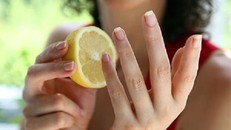 Thủ phạm khiến bạn bị xước măng rô thường xuyên