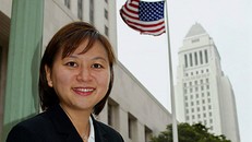 Người gốc Việt được đề cử trở thành Thẩm phán tối cao Mỹ