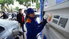 Giá xăng hôm nay 18/2: Giá xăng tiếp tục giảm 900 đồng?