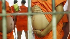 Nữ tử tù mang thai, 4 quản giáo bị tạm đình chỉ công tác