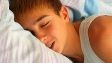 Tại sao các chuyên gia khuyên nữ giới nên 'một mình' đều đặn?