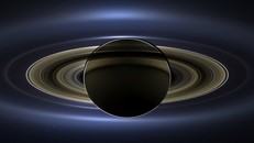 Hơn 400 năm, vành đai sao Thổ đã 'lừa dối' chúng ta như thế nào?