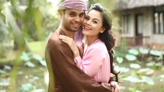 Ngắm ảnh cưới cực chất của 'cô gái xấu xí' Xuân Thùy và chồng Tây