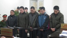 Tài xế xe buýt lĩnh án vì xiết nợ đồng nghiệp như xã hội đen