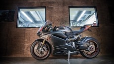 KH9 Ducati Panigale 1199S: Không chỉ là xe mà còn là nghệ thuật