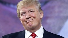 Nga 'nóng mặt' với video chế của Donald Trump