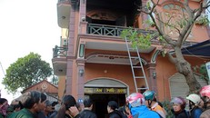 Vụ bị ép tự thiêu trong nhà nghỉ: 'Chỉ tại mẹ mà con chết oan'