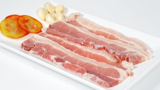 Mẹo nhận biết thịt lợn chứa chất tạo nạc bằng mắt thường