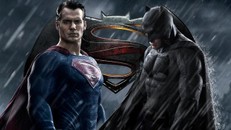Sau Batman v Superman, 11 bom tấn siêu anh hùng chờ lên sóng