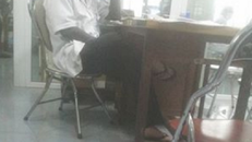 Bắt bệnh nhân chờ 4 tiếng: Không bác sỹ nào khám sức khỏe cho tôi