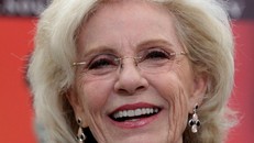 Nữ tài tử Patty Duke qua đời ở tuổi 69