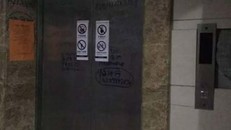 Kinh hãi phát hiện xác phụ nữ mắc kẹt trong thang máy