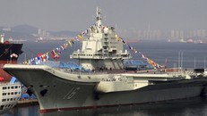 Tàu sân bay TQ chỉ là ‘hổ giấy’, chưa thể vươn ra toàn cầu