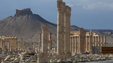 IS kiếm được 200 triệu USD nhờ bán cổ vật Palmyra