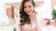 Hotgirl ngực khủng Elly Trần gây sốt với chiến lược bà mẹ bỉm sữa