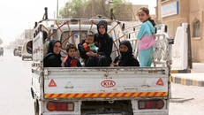 Người dân Syria muốn rời Deir Ezzor, phải trả IS 1.000 USD