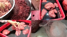 Khiếp vía với thịt lợn nái + hóa chất = thịt bò!