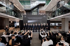 Lễ khánh thành showroom Mazda flagship đầu tiên và giới thiệu các sản phẩm Mazda cao cấp mới