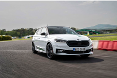 Xe Škoda Fabia Motorsport: phiên bản giới hạn kỷ niệm 125 năm Škoda Motorsport 