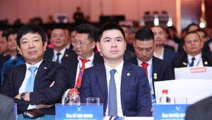 Ông Đỗ Vinh Quang, Phó Chủ tịch HĐQT T&T Group, Chủ tịch HĐQT Vietravel Airlines, tham dự Đại hội