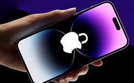 Apple tăng tốc cuộc đua AI trên smartphone