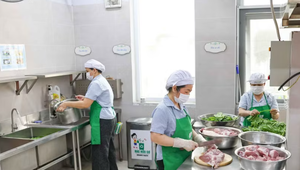 Một bếp ăn bán trú. 