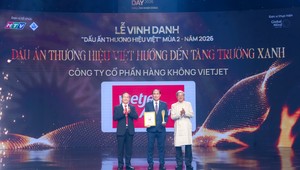 Vietjet được vinh danh “Dấu ấn Thương hiệu Việt hướng tới tăng trưởng xanh” tại Lễ vinh danh Made by Vietnam 2026. 