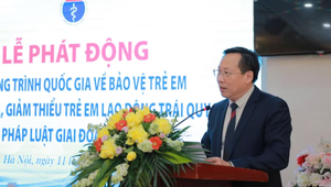 Thứ trưởng Bộ Y tế Lê Đức Luận phát biểu tại Lễ phát động Chương trình quốc gia về bảo vệ trẻ em và phòng ngừa, giảm thiểu trẻ em lao động trái quy định pháp luật giai đoạn 2026-2030.