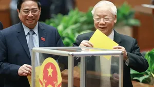 Tổng Bí thư Nguyễn Phú Trọng bỏ phiếu kiện toàn nhân sự Kỳ họp bất thường lần thứ 4, Quốc hội Khóa XV (Hà Nội, 2/3/2023). Ảnh: TTXVN.