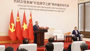 Tổng Bí thư, Chủ tịch nước Tô Lâm phát biểu tại buổi gặp gỡ thanh niên hai nước tham gia chương trình “Hành trình Đỏ nghiên cứu, học tập”. Ảnh: Thống Nhất/TTXVN.