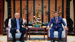 Chủ tịch Trung Quốc Tập Cận Bình và Tổng thống Mỹ Donald Trump đã tiến hành cuộc gặp tiếp theo tại khu Trung Nam Hải, Bắc Kinh.