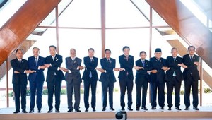 Thủ tướng Chính phủ Lê Minh Hưng và các Trưởng đoàn tham dự Phiên họp hẹp Hội nghị Cấp cao ASEAN lần thứ 48.