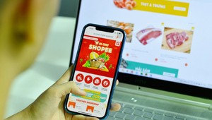 Ủy ban Cạnh tranh Quốc gia yêu cầu Shopee, TikTok Shop và các doanh nghiệp liên quan cung cấp đầy đủ thông tin, tài liệu và giải trình về cơ sở xây dựng cơ chế thu phí. (Ảnh minh hoạ)
