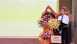 Thứ trưởng Trần Văn Thuấn phát biểu tại hội nghị.