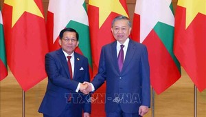 Tổng thống Myanmar và Phu nhân kết thúc chuyến thăm chính thức Việt Nam