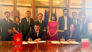 Hà Nội và Rome ký Tuyên bố chung tăng cường hợp tác toàn diện