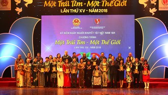 SHB chia sẻ với người tàn tật và trẻ mồ côi