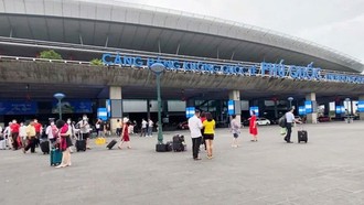 Du lịch Việt Nam chào đón vị khách du lịch quốc tế thứ 20 triệu tại Phú Quốc