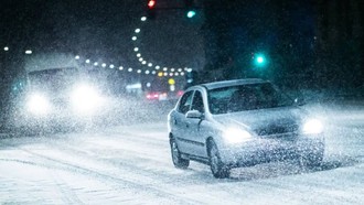 Tai nạn giao thông xảy ra khắp nước Đức do thời tiết băng giá