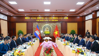 Thủ tướng Phạm Minh Chính và Thủ tướng Campuchia Hun Manet hội đàm.