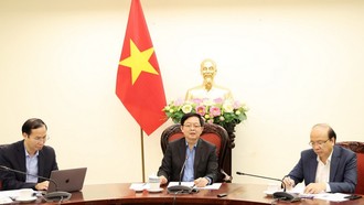 Phó Thủ tướng Hồ Quốc Dũng chủ trì làm việc với Bộ Tư pháp về tiến độ thực hiện chương trình công tác tháng 12/2025 của Bộ Tư pháp.