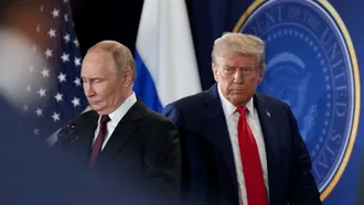 Tổng thống Nga Vladimir Putin và Tổng thống Mỹ Donald Trump. Ảnh: Bloomberg. 