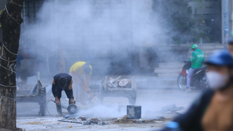 Nhức nhối ô nhiễm không khí ở Hà Nội. 